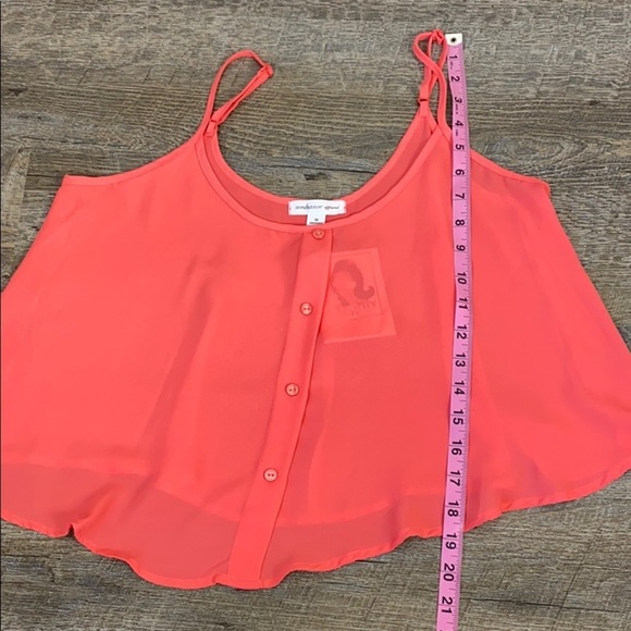 NWT Ambiance Apparel Coral Crop Top Medium - Picture 8 of 8